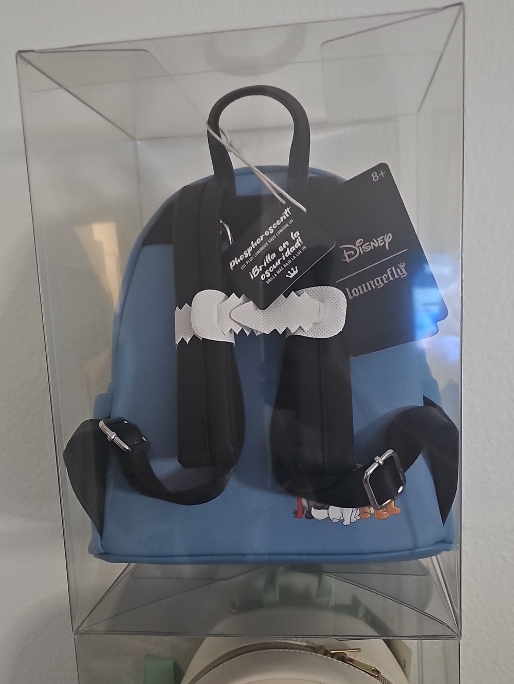 NWT Loungefly Disney The Aristocats Window Portrait Glow-in-the-Dark Backpack - Picture 6 of 6